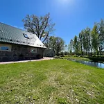 Maakivivilla Kuni 20-le Kylalisele Villa