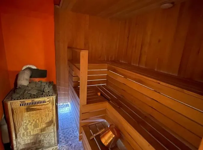 Maakivivilla Kuni 20-le Kylalisele Villa